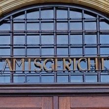 Eingang zum Amtsgericht (c) Pixabay Eingang zum Amstgericht